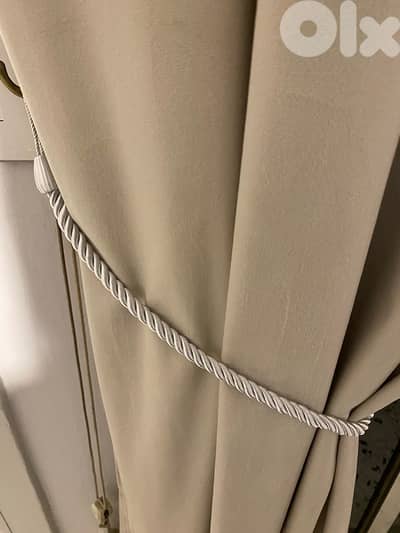 curtains ties - white color