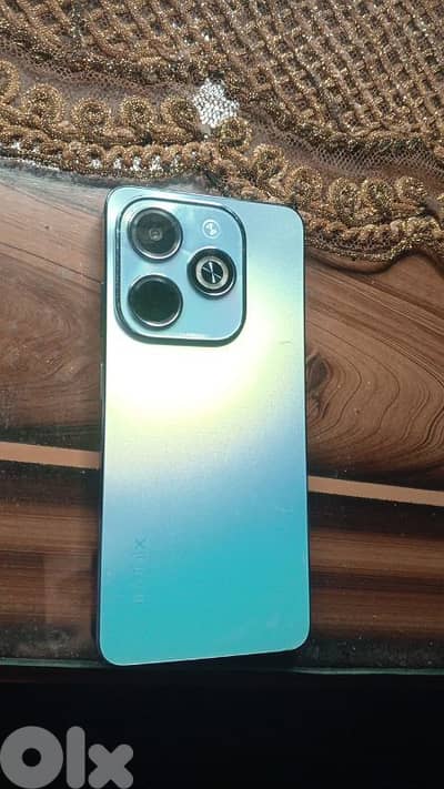 Infinix Hot 40i 5g 256GB 8 Ram