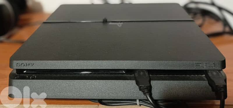 Playstation4(2TB),2controllers,VR Bundle,Move twinpack,VRaimController 1