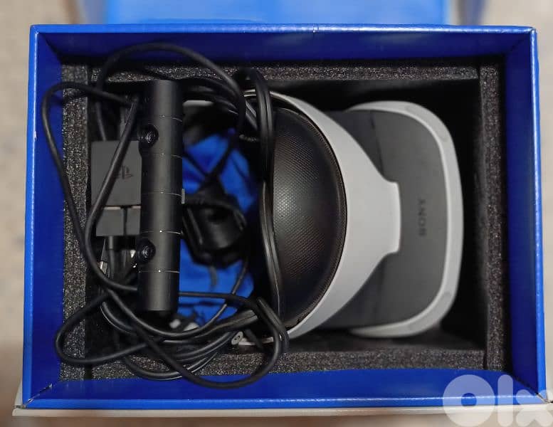 Playstation4(2TB),2controllers,VR Bundle,Move twinpack,VRaimController 4