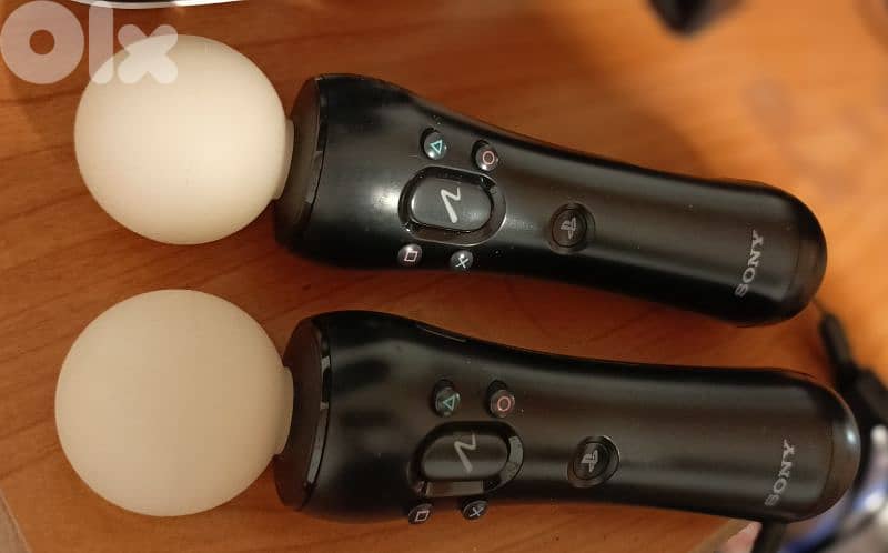 Playstation4(2TB),2controllers,VR Bundle,Move twinpack,VRaimController 8