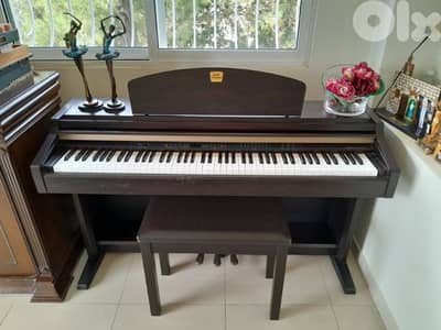 piano yamaha clavinova model clp-900