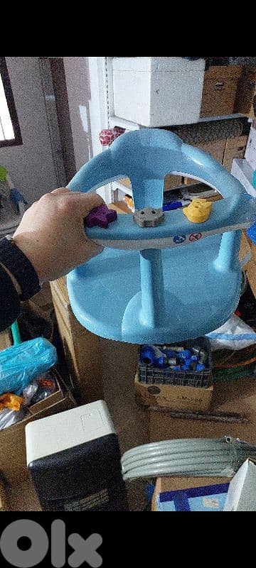 Foldable bath like new very good condition with bath seat 4