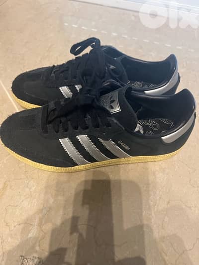 Adidas Samba Sneakers
