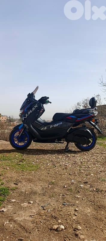 دراجة نارية للبيع