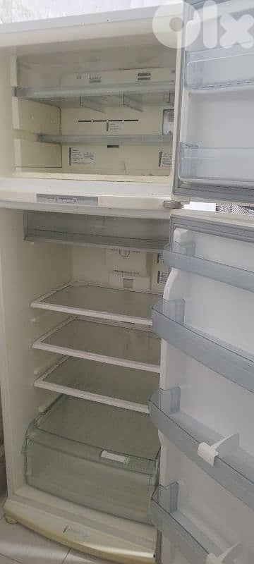 Whirlpool Refrigerator 1