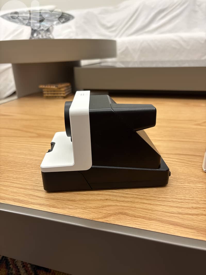 Polaroid camera 4