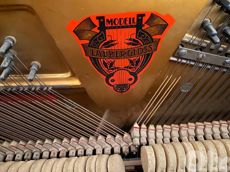 Lauberger & Gloss Piano 3