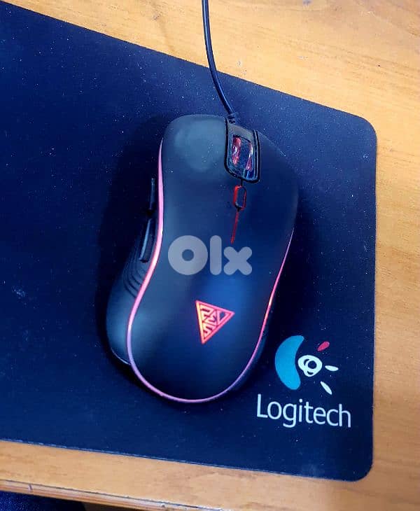 gaming computer *(used as new)*[1 month only] 1