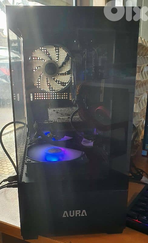 gaming computer *(used as new)*[1 month only] 6