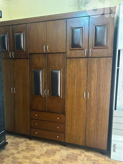 خزانة 12 درفة كتير نظيفة