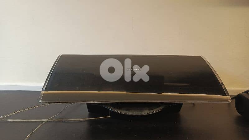 Samsung surround system 1