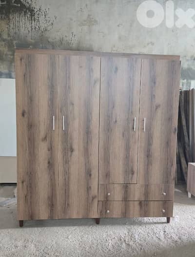 خزانة اربع درف حجم كبير 180 سم