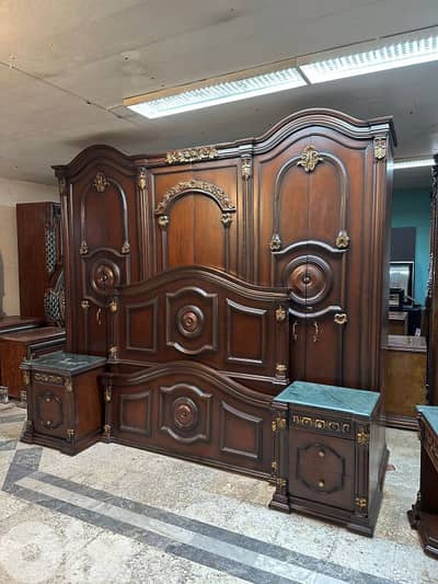 اوضة نوم ملكية مصرية حفر خشب زان ملبسة قشر