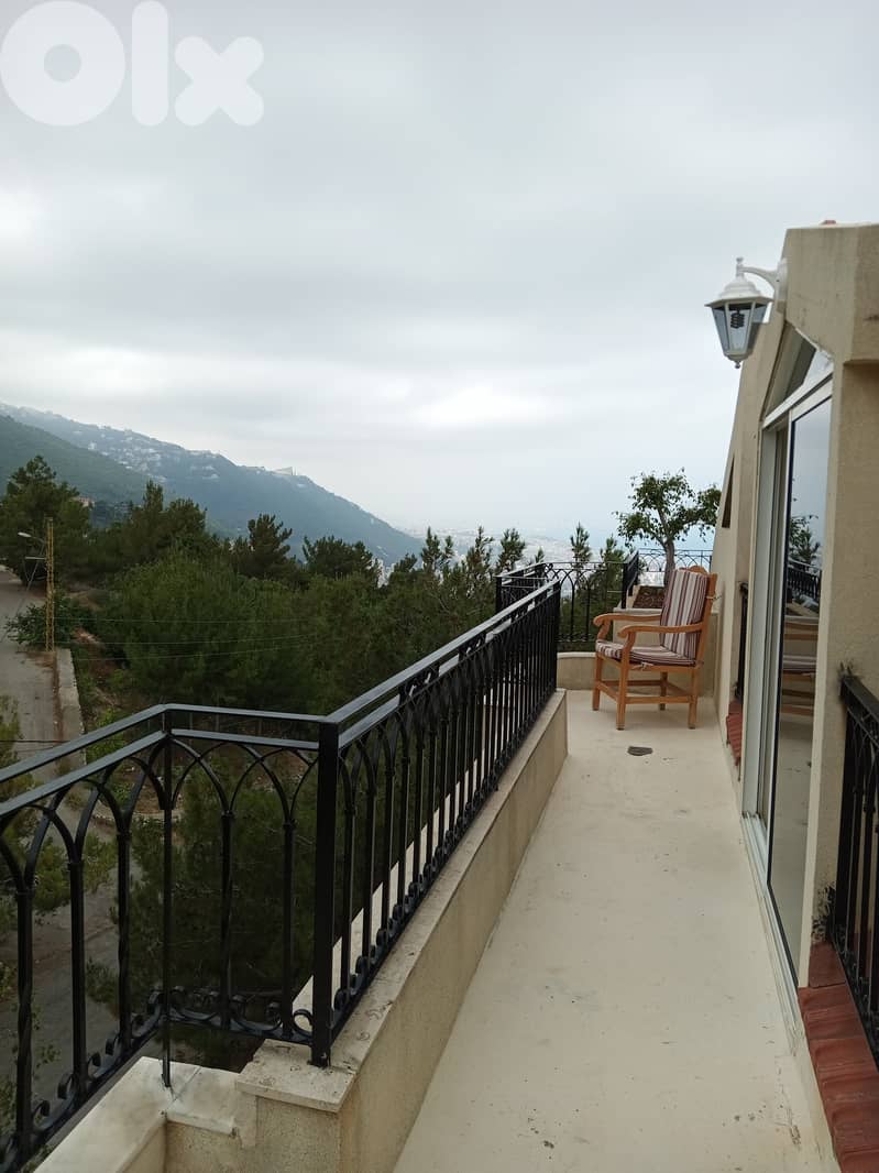 Arcadia guesthouse "Bella" in Ghazir 10