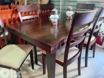 طاولي ٦كراسي شبه جديد