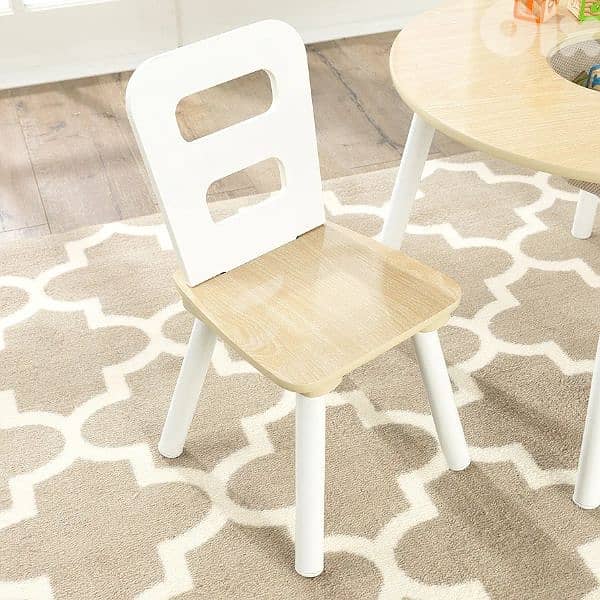 kidskraft round table with 2 chairs 2