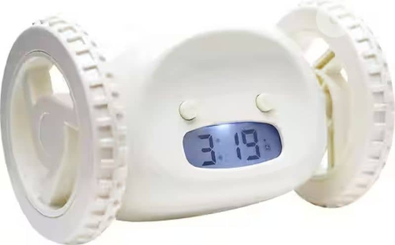 Meet CLOCKY – The Alarm That Runs Away! 2