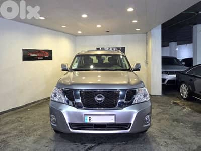 2011 Nissan Patrol LE Platinum 400HP 110000 Km Company Source Rymco !
