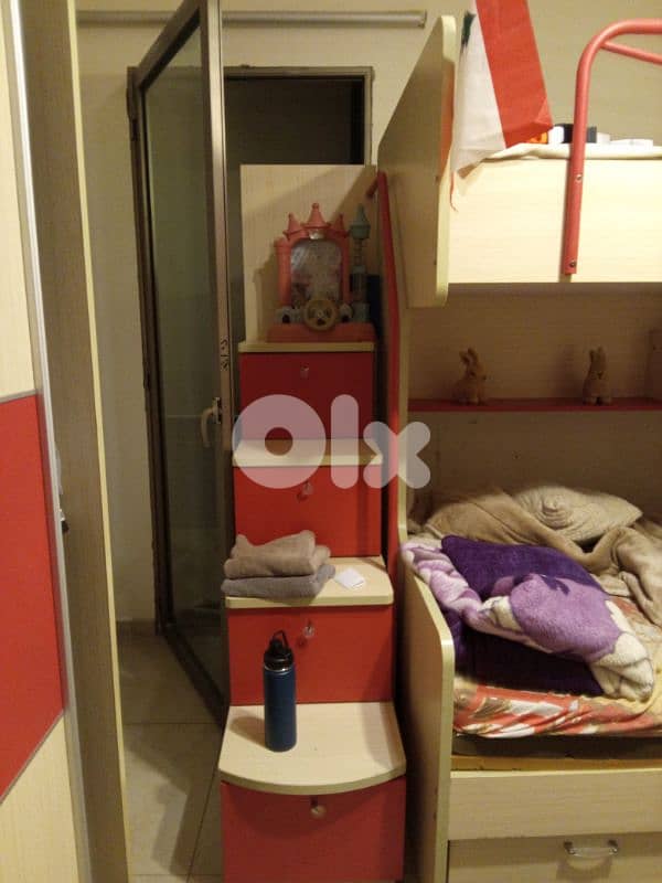 Kids bedroom Set - 2 beds + Closet 6