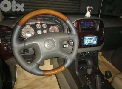 Mitsubishi Montero 2001