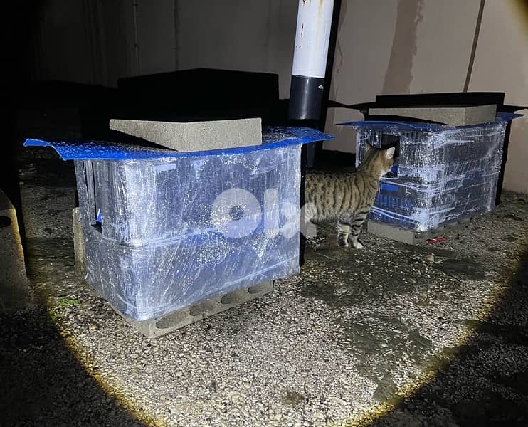 Outdoor Cat House Waterproof amazing idea !! 8