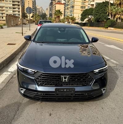 Honda Accord Hybrid touring 2025