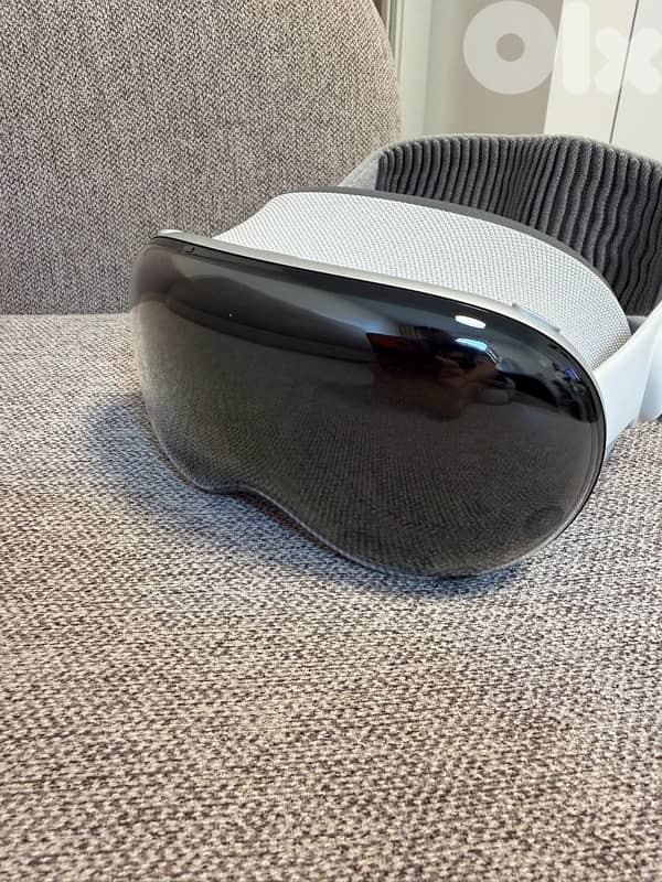 Apple Vision Pro 256gb Unused 3