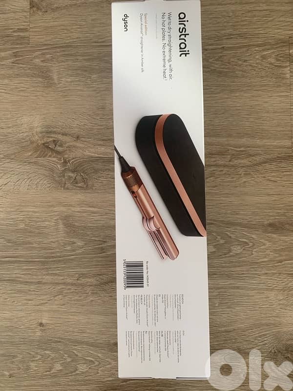 Authentic Dyson Airstrait Straightener NEW 2