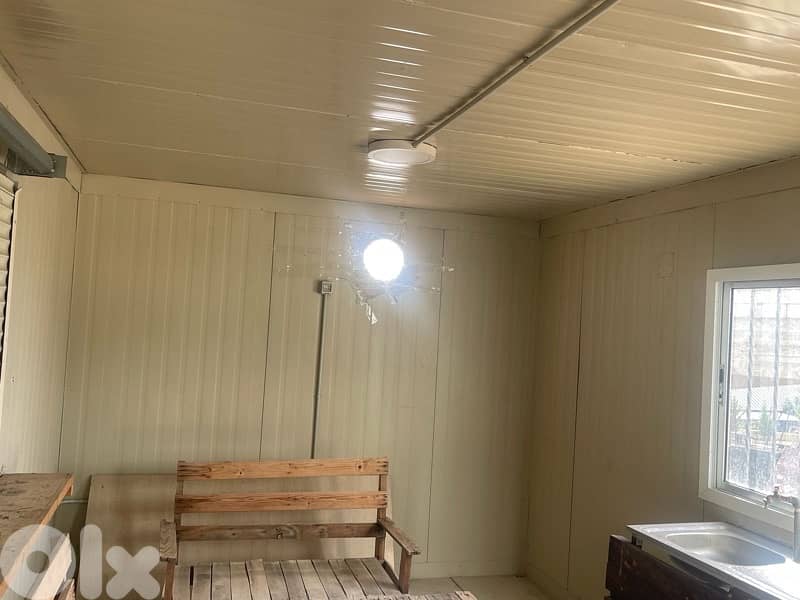 Prefabricated Kiosk / Portable Unit 5