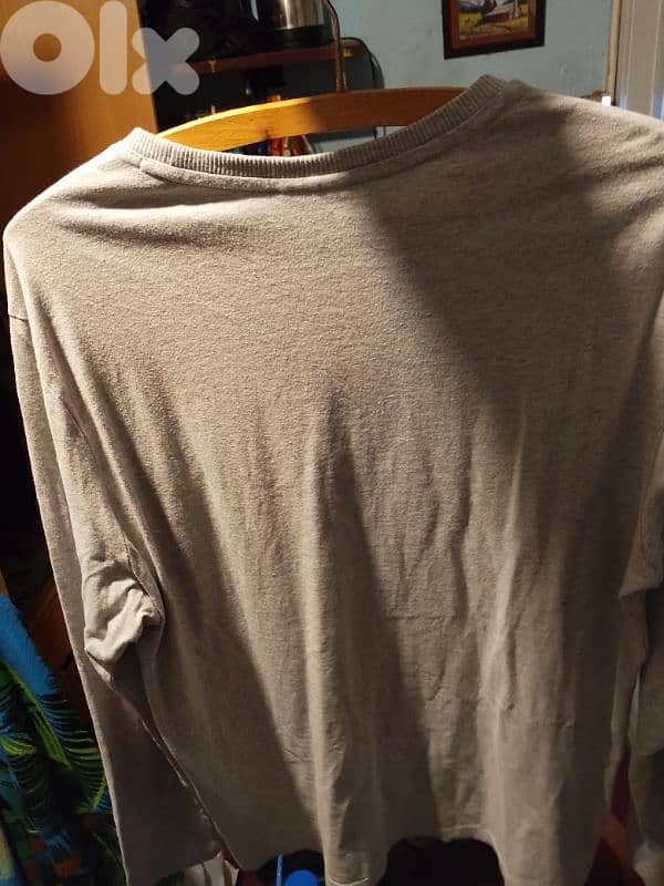 Polo grey T-shirt. 1