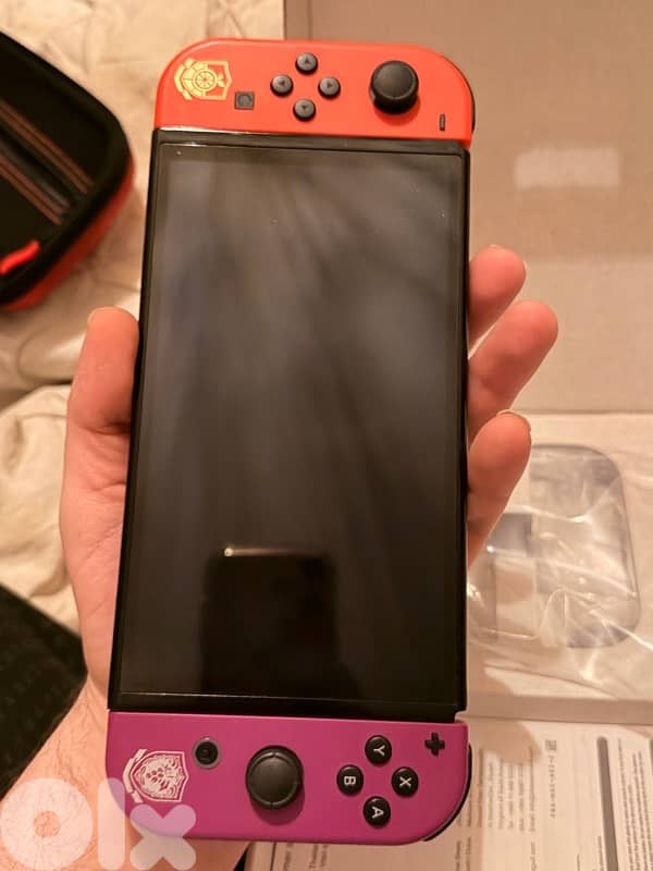 Nintendo Switch OLED 1