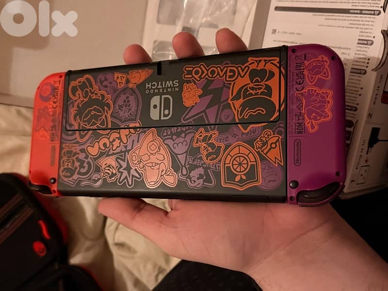 Nintendo Switch OLED 6