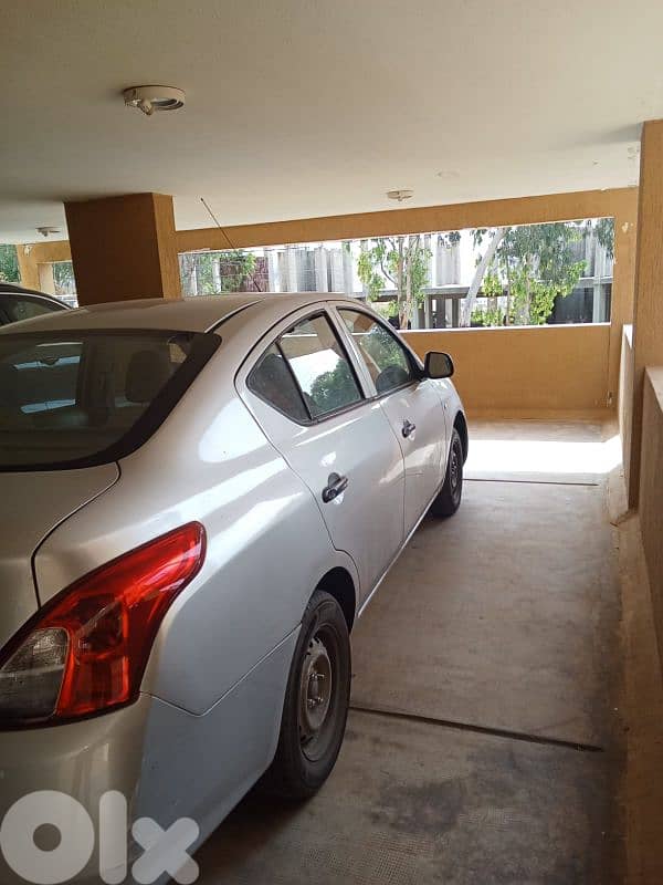 nissan sunny 2015 4