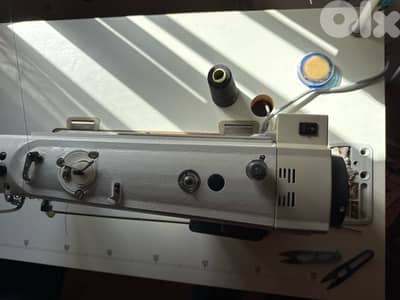 مكنة خياطة درز و حبكة