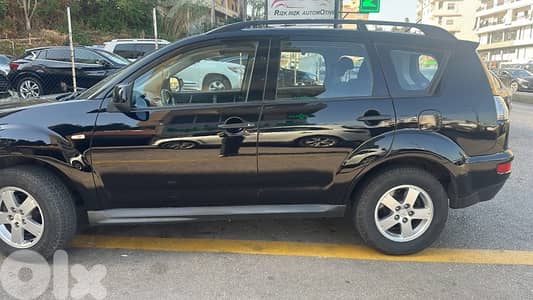 Mitsubishi Outlander 2011