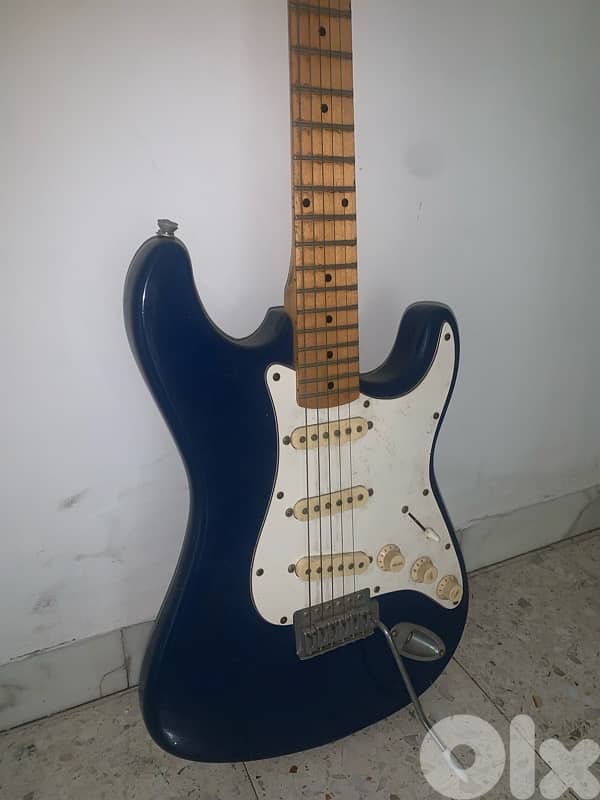 Laney Lx65r guitar amp + electric guitar 4