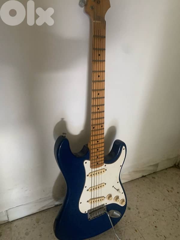 Laney Lx65r guitar amp + electric guitar 5