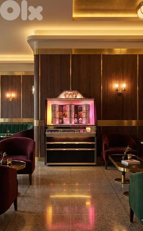 Row AMI Laserstar JukeBox 2