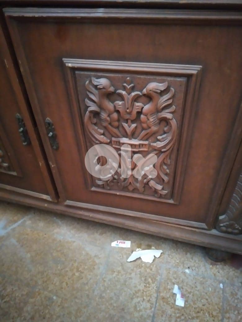 Vintage antique dining table, Vitrine and Dressoir 2