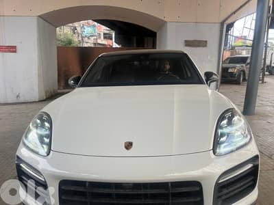 Porsche Cayenne 2020