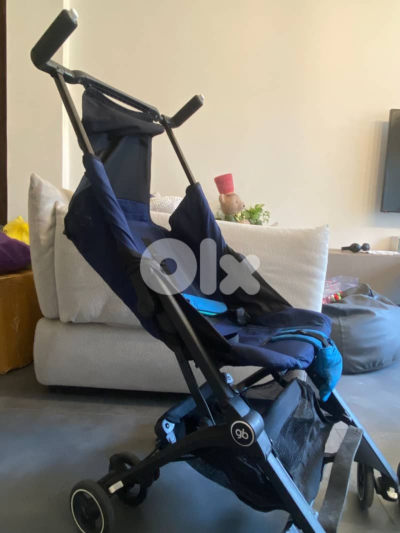 GB pockit stroller 1