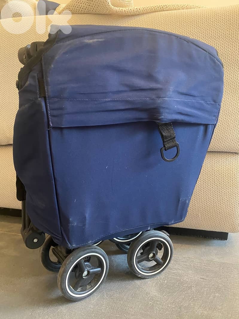 GB pockit stroller 4