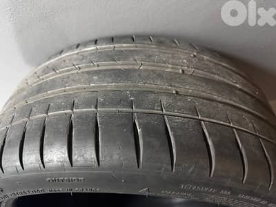 2 tires Michelin Pilot Sport 4 excellent