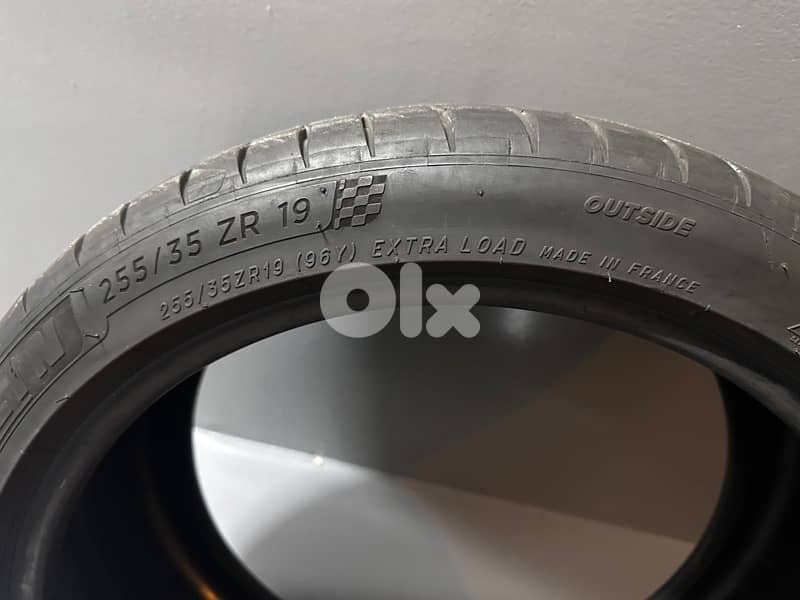 2 tires Michelin Pilot Sport 4s excellent 1