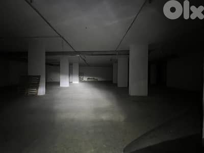 Prime Warehouse for Rent in Verdun – 1,000 SQMمستودع للإيجار في فردان