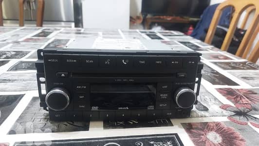 original cherokee laredo radio screen