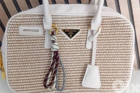 76889961 تياب جديد