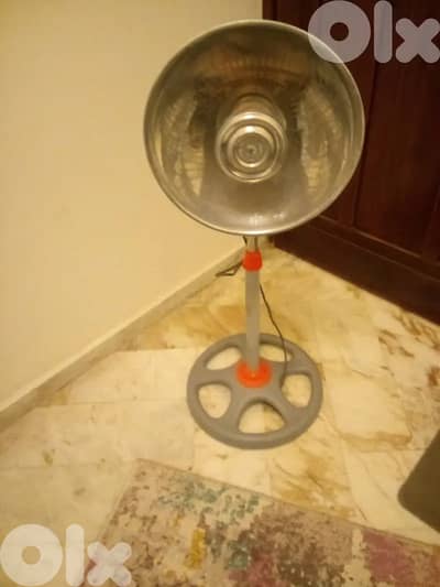 دفاية بوق عل كهربا شبه جديدة موجودة بدوحة عرمون