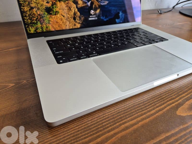 Macbook Pro 16" 2021 - 1Tb , M1 Pro, 16Gb Ram 3